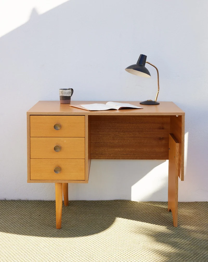 Edouard, le bureau vintage en bois N°1068