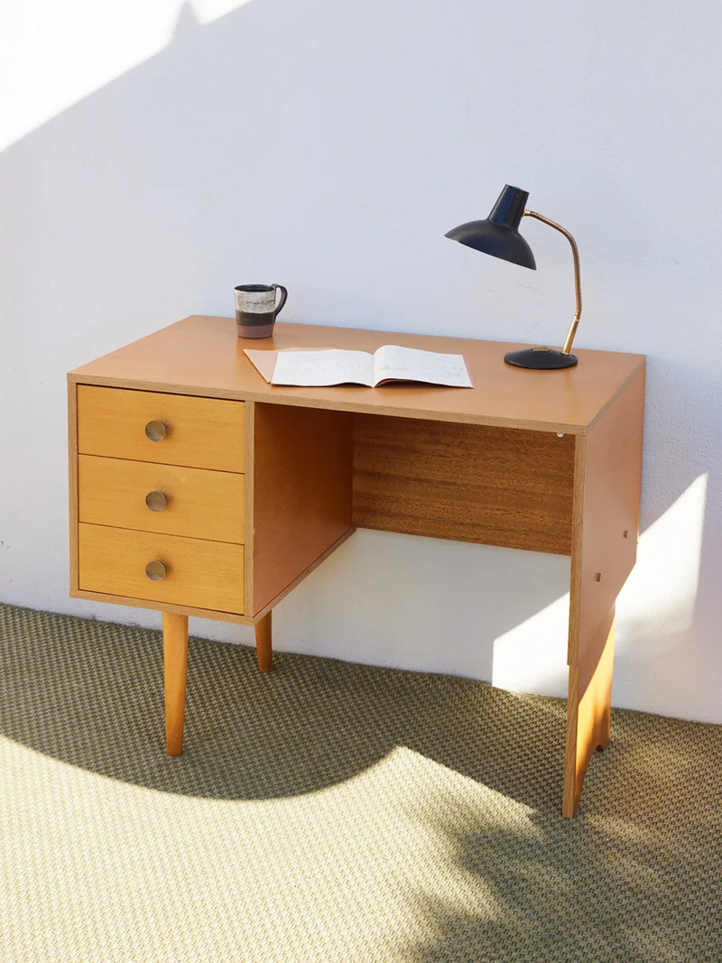 Edouard, le bureau vintage en bois N°1068
