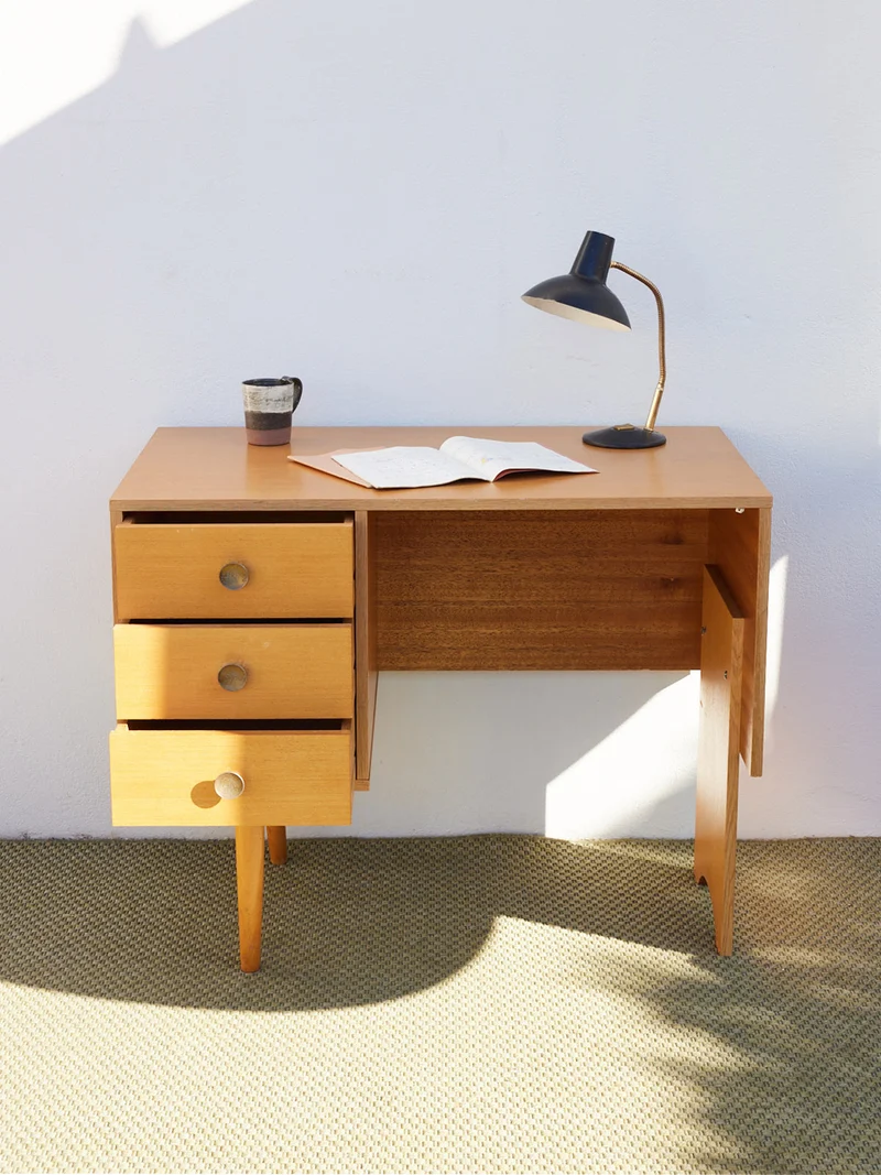 Edouard, le bureau vintage en bois N°1068