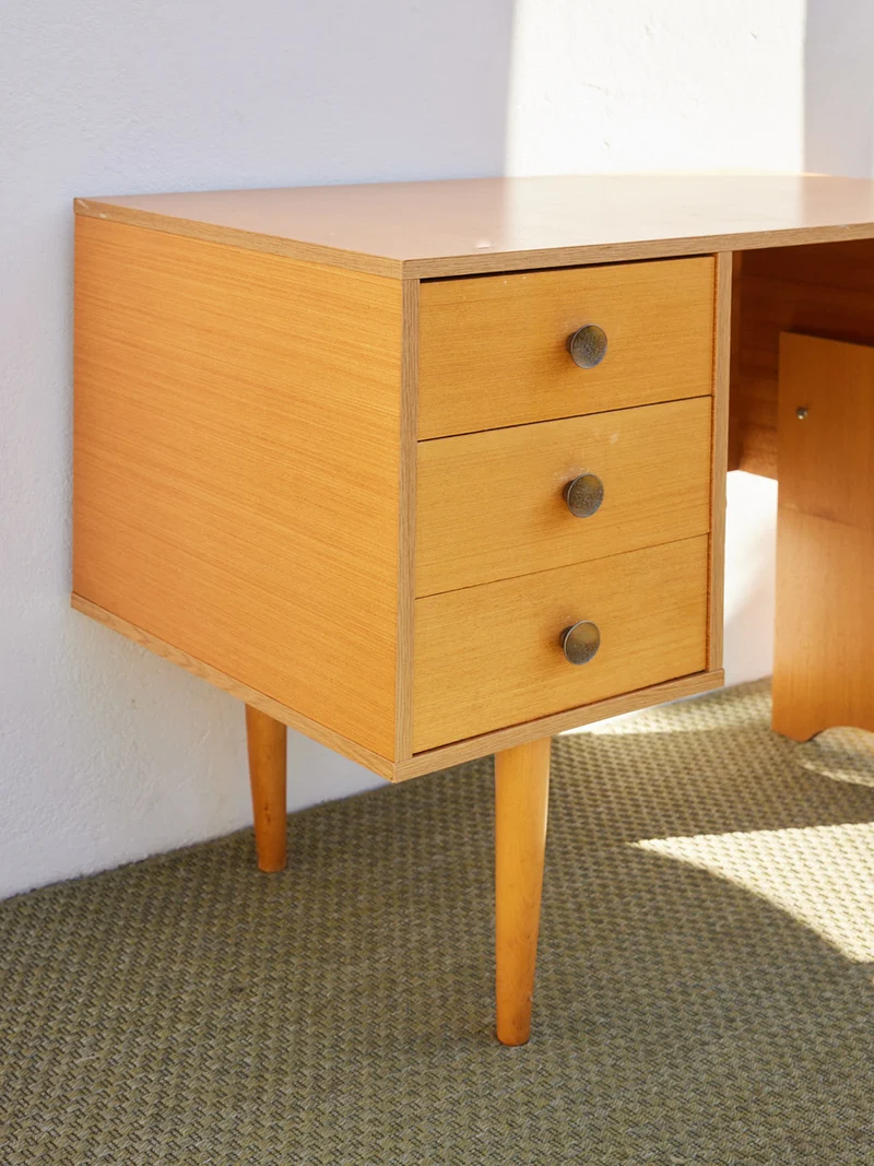 Edouard, le bureau vintage en bois N°1068
