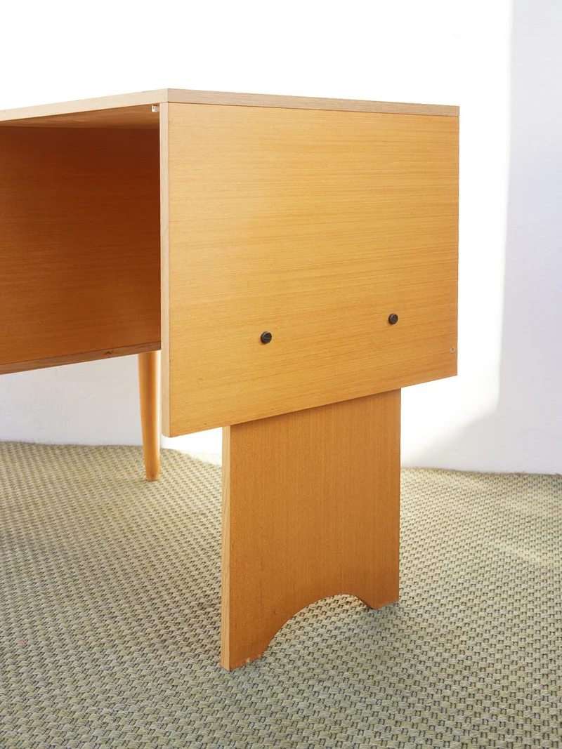 Edouard, le bureau vintage en bois N°1068
