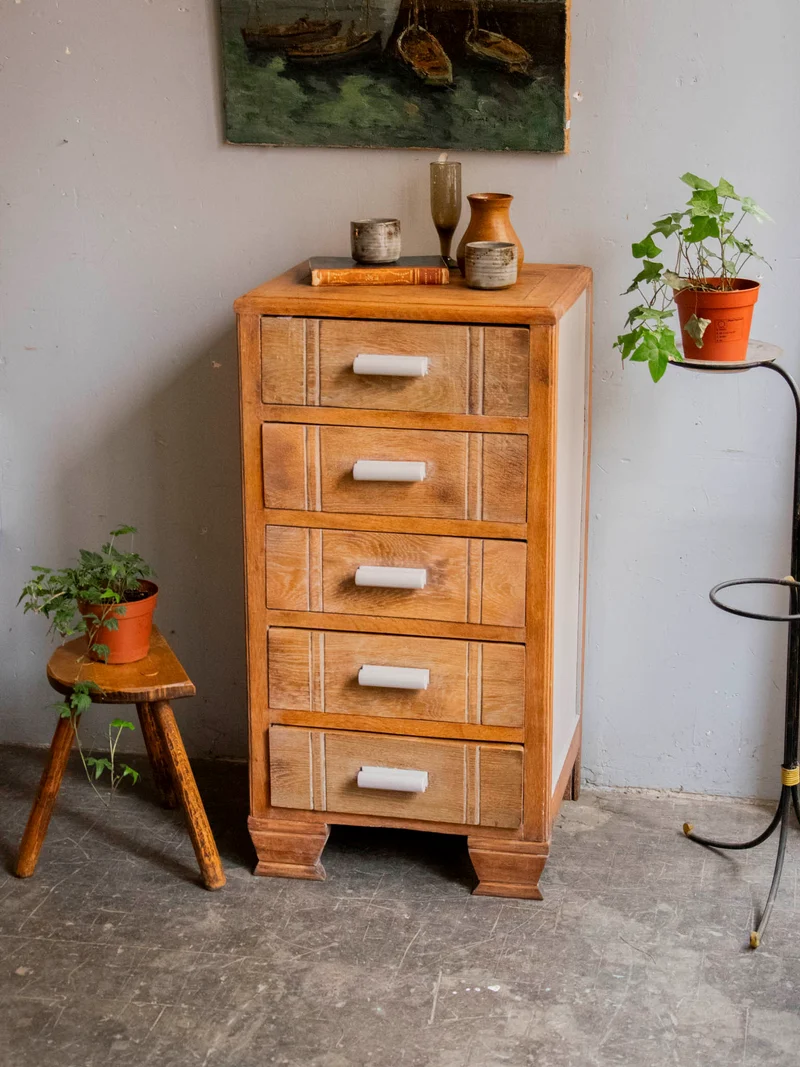 Garance, la commode au bois sculpté N°741