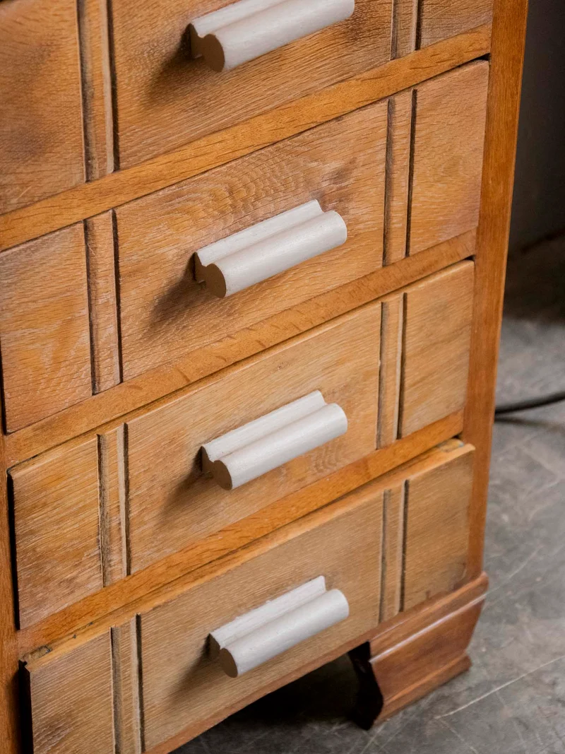 Garance, la commode au bois sculpté N°741