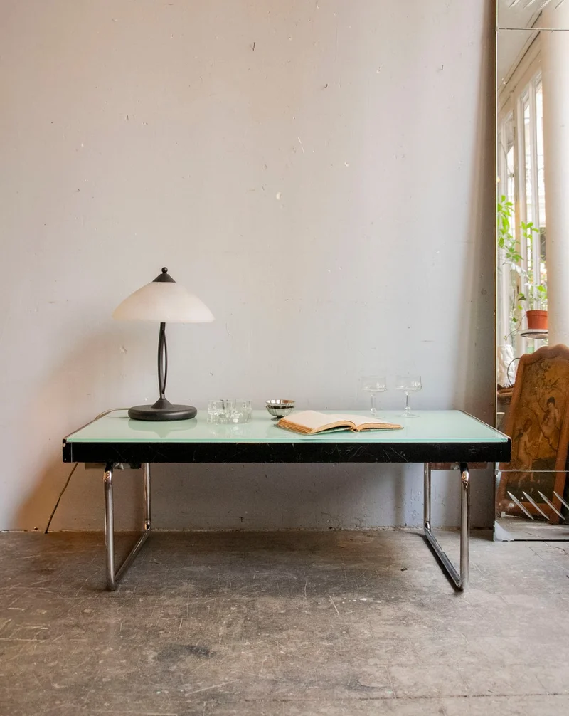 Donna, la grande table basse en verre N°1547