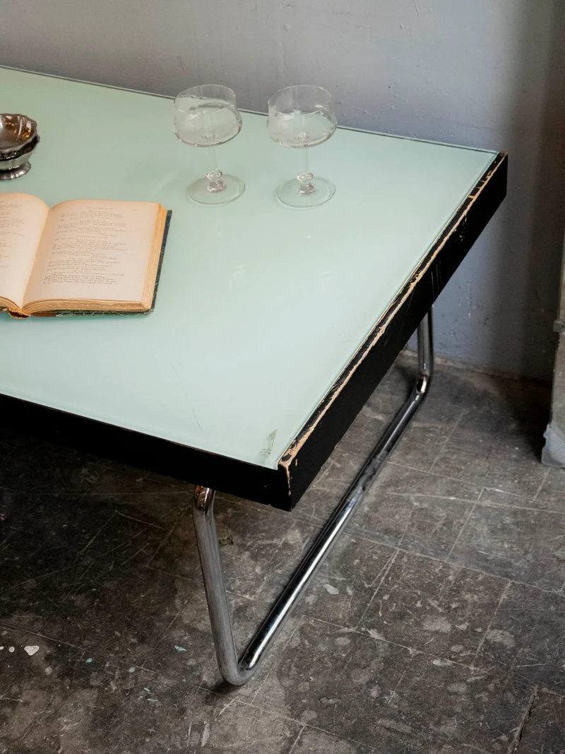 Donna, la grande table basse en verre N°1547