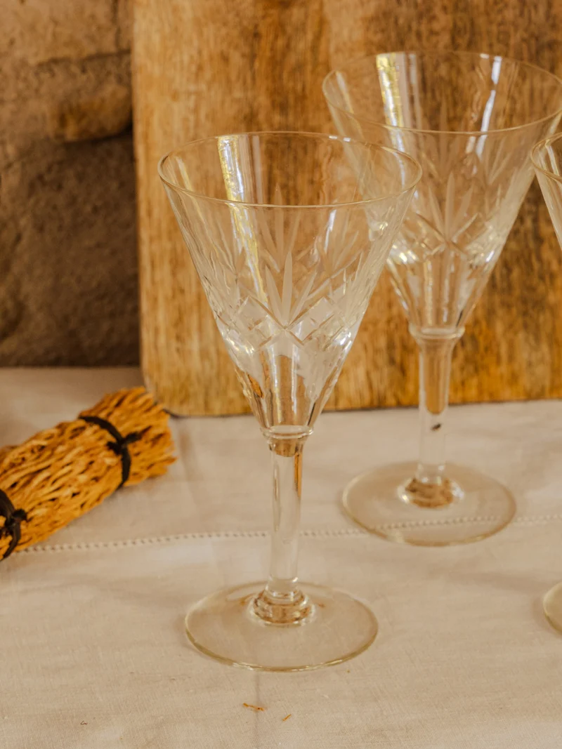 Eugène, le lot de 3 flûtes en verre N°251