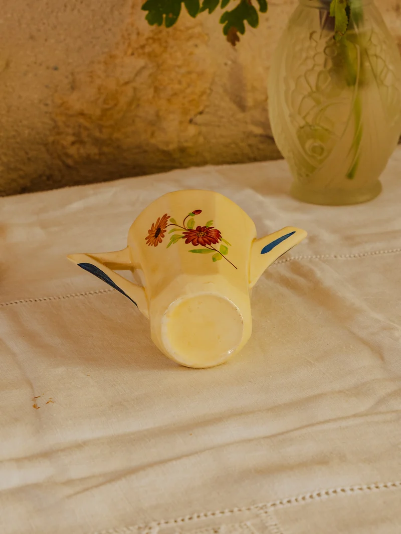 Gabrielle, la petite carafe en faïence N°171
