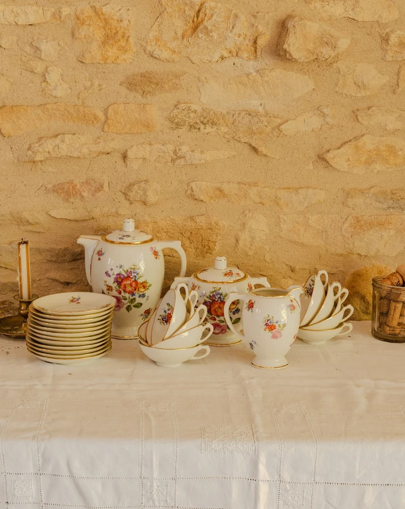 Nestor, le service de vaisselle en porcelaine N°763