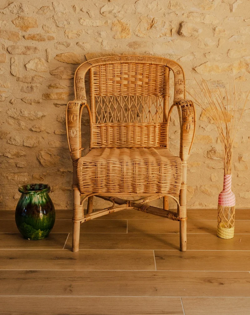 Ernest, le fauteuil en osier N°1582