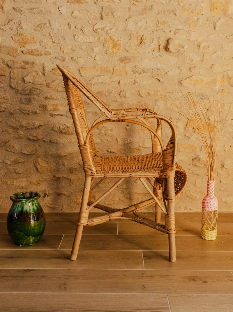 Ernest, le fauteuil en osier N°1582