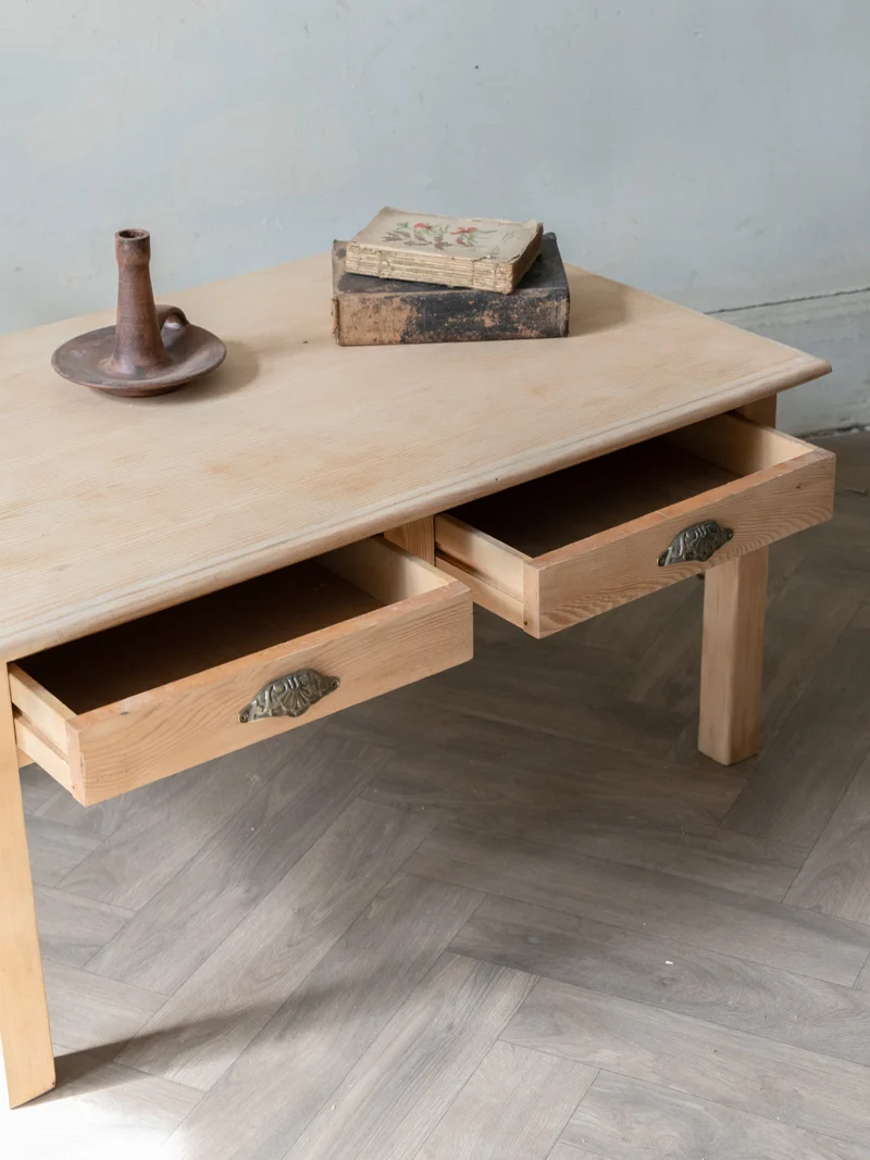 Léonie, la table basse en bois N°1136