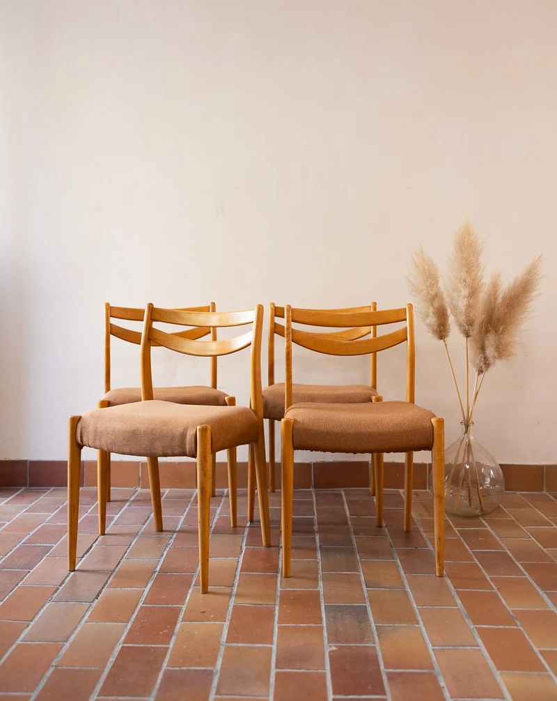 Alma, le lot de 4 chaises aux teintes douces N°1899