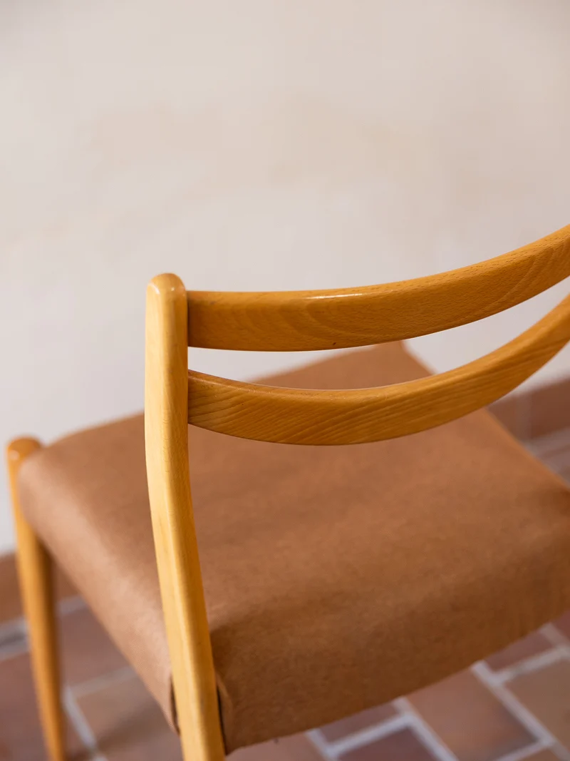 Alma, le lot de 4 chaises aux teintes douces N°1899