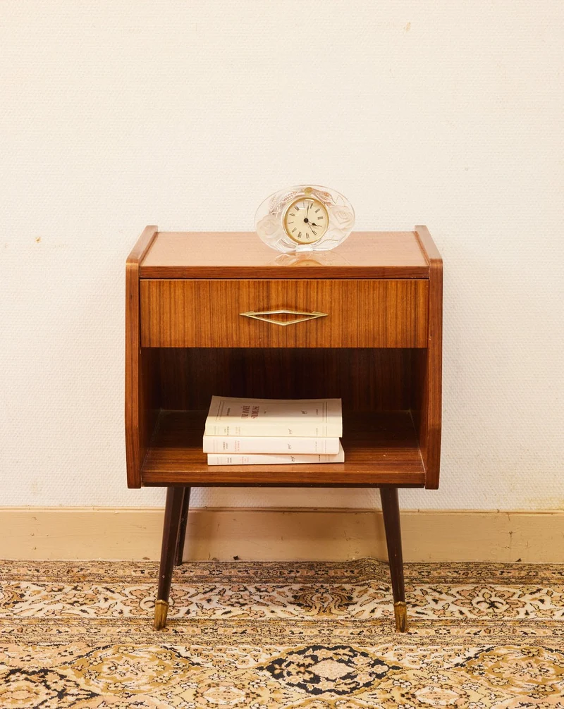 Maïa, la table de chevet en bois N°1580