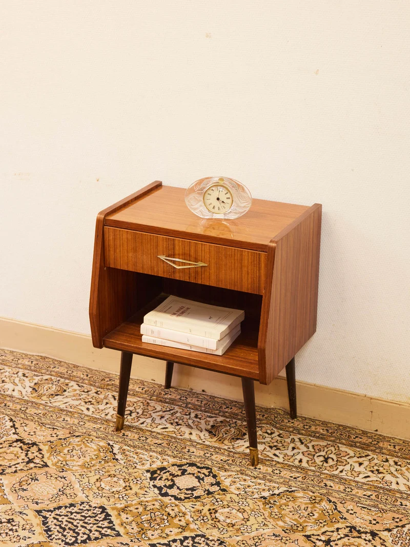 Maïa, la table de chevet en bois N°1580