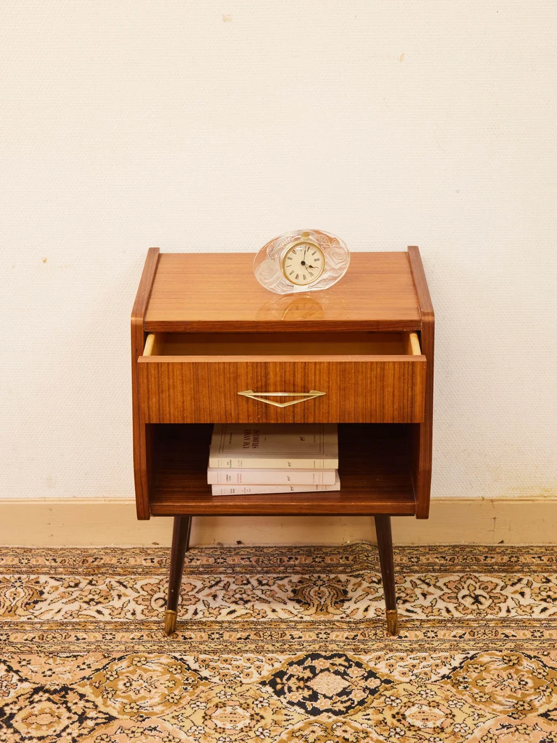 Maïa, la table de chevet en bois N°1580