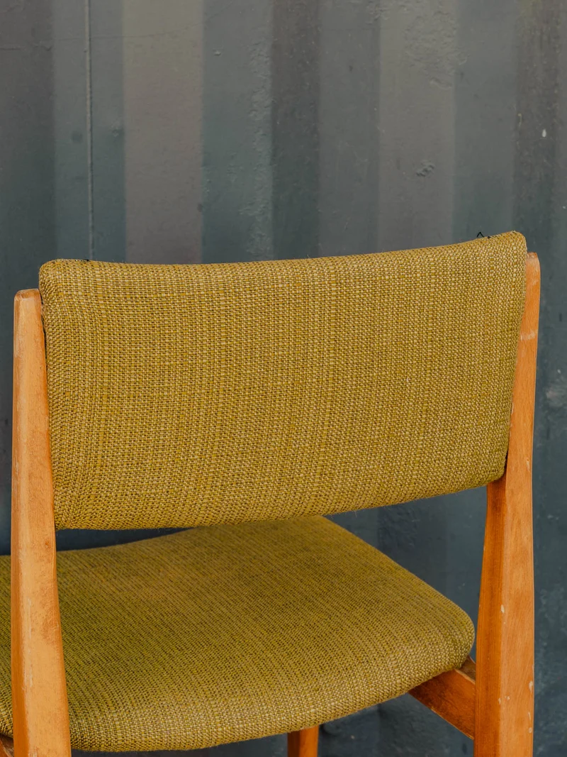 Alma, le lot de 4 chaises en bois et tissu vert N°1872