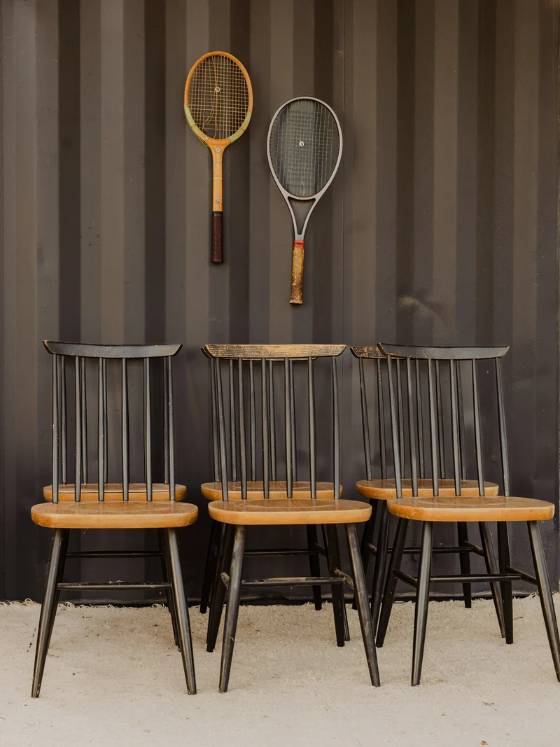 Alma, le lot de 6 chaises en bois noir N°1873