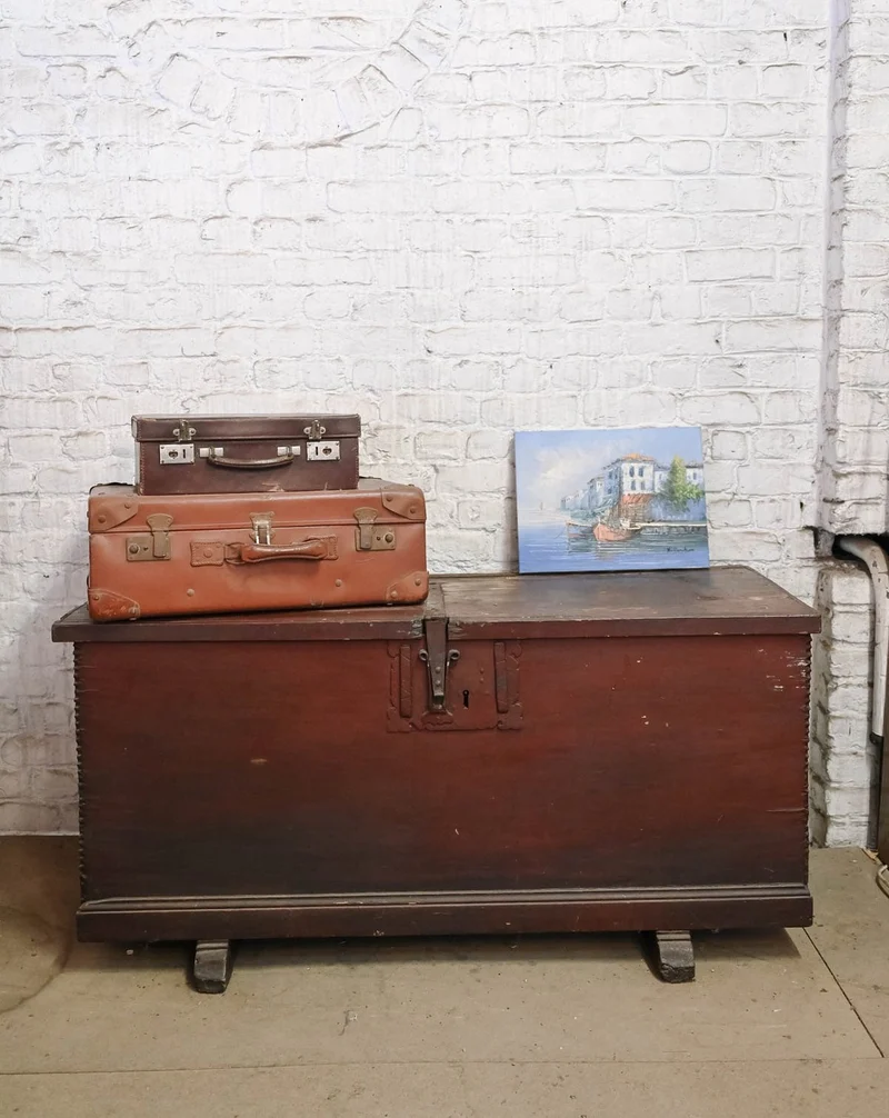 Lucien, le coffre ancien en bois N°190