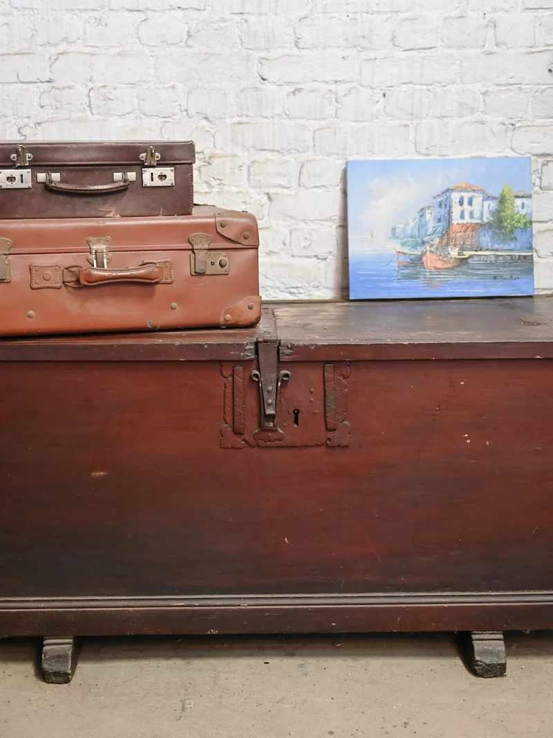 Lucien, le coffre ancien en bois N°190
