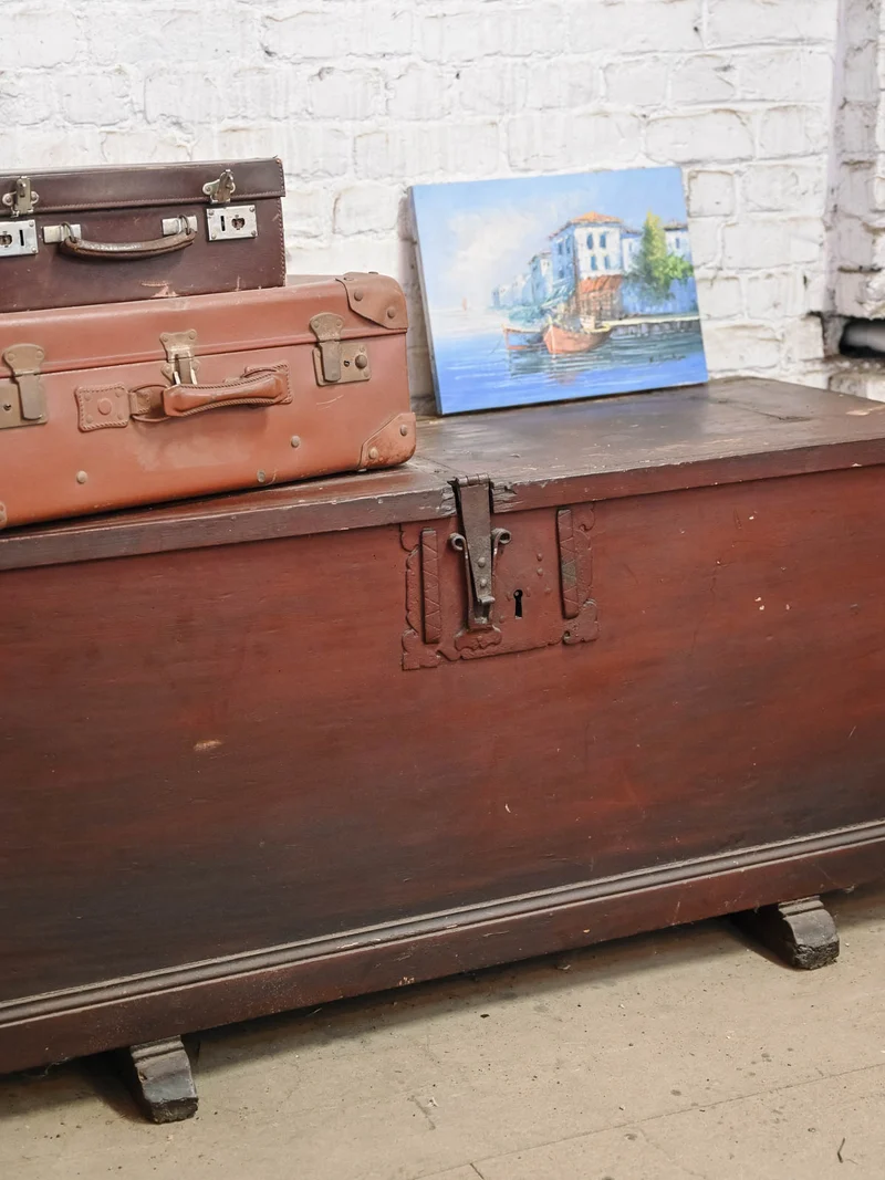Lucien, le coffre ancien en bois N°190