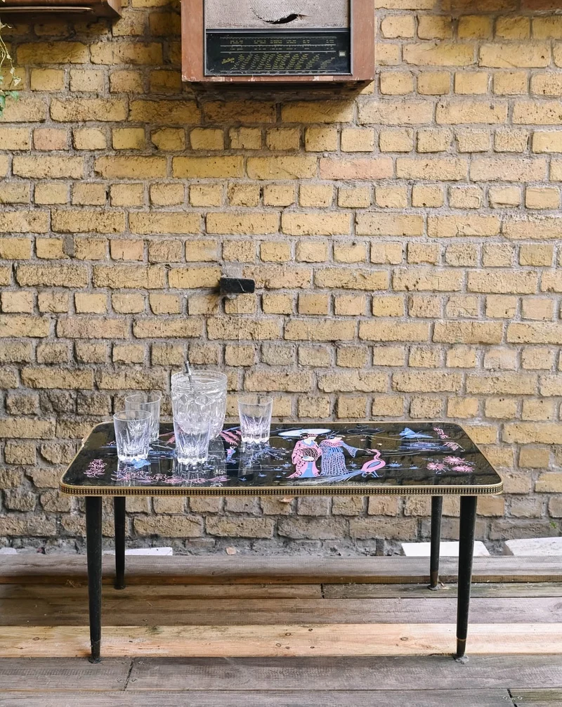 Donna, la table basse japonisante N°1527