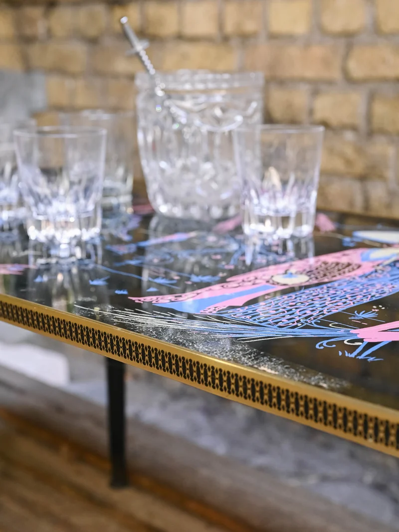 Donna, la table basse japonisante N°1527