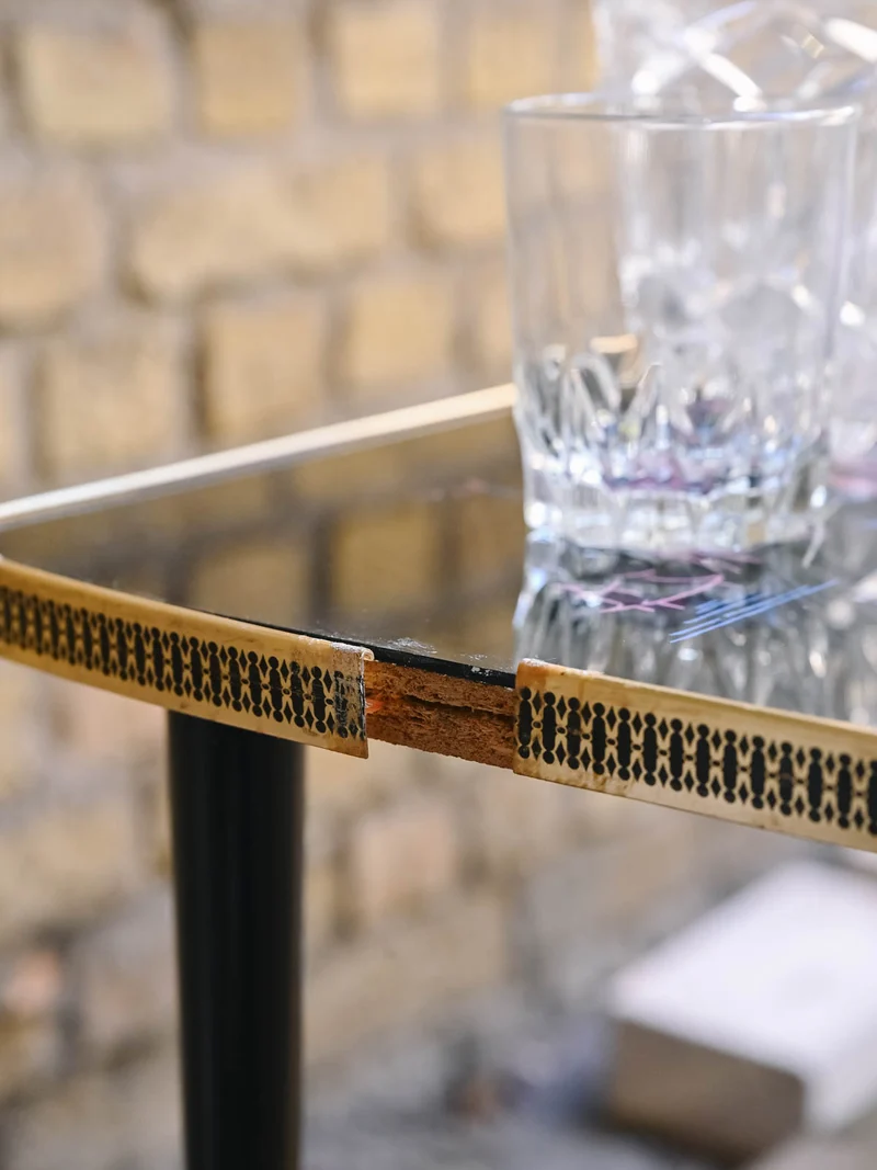 Donna, la table basse japonisante N°1527