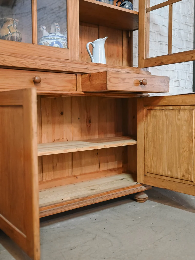 Maximilien, le vaisselier style campagne en bois N°398