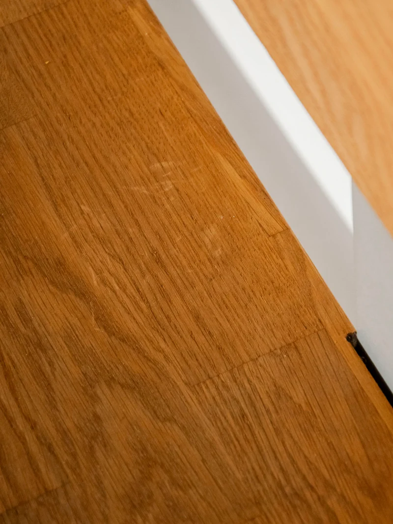 Victor, le banc en bois massif N°32