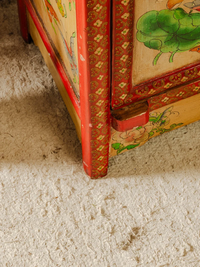 Blandine, la petite armoire asiatique en bois N°492