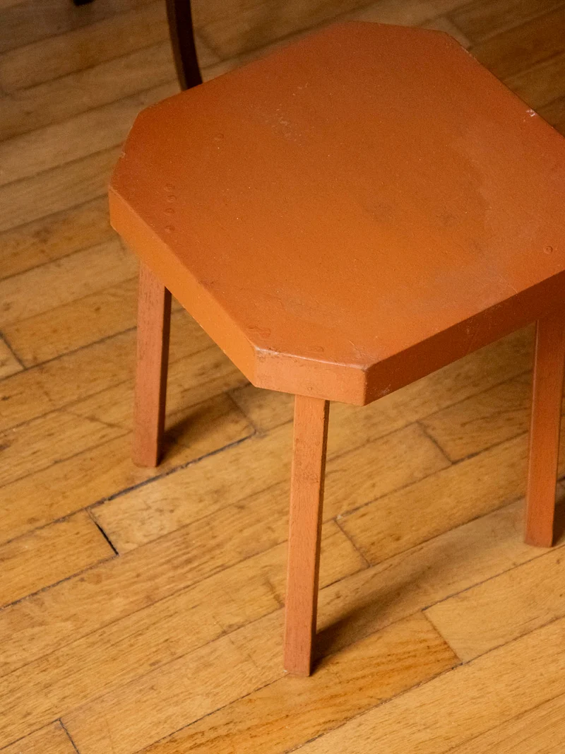 Regis, le tabouret aux formes géométriques N°1532