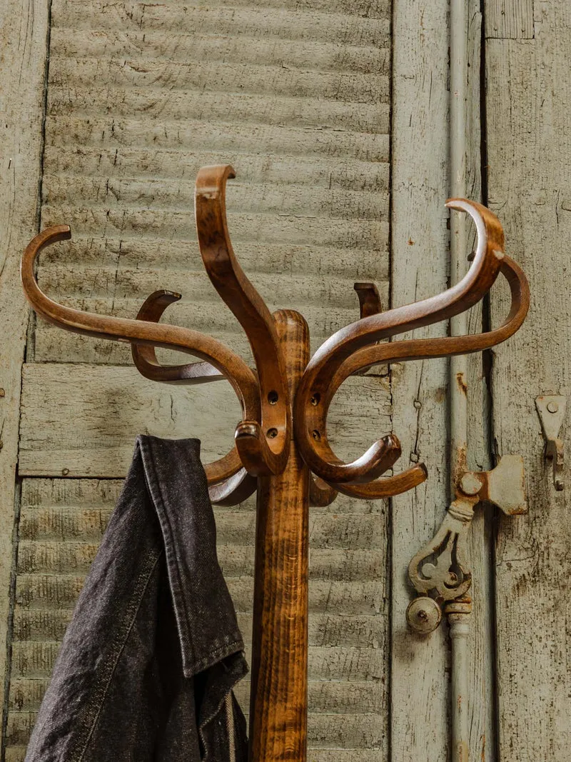 Max, le porte-manteau en bois N°458