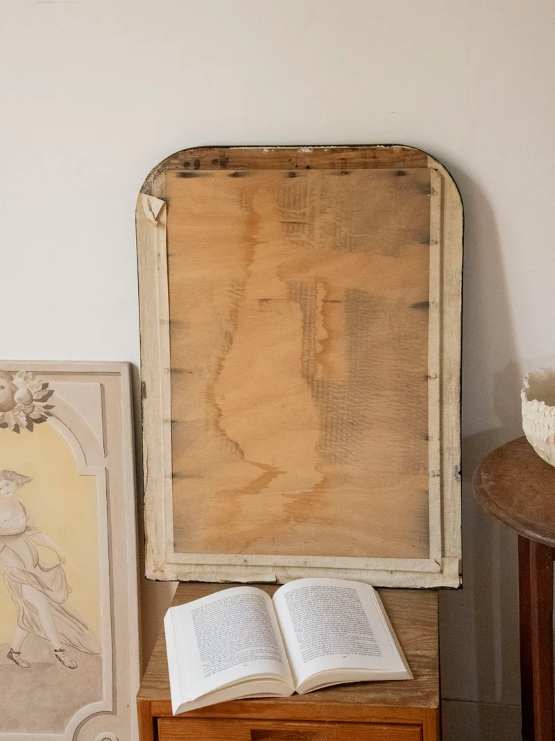 Georges, le miroir ancien au cadre noir N°1423