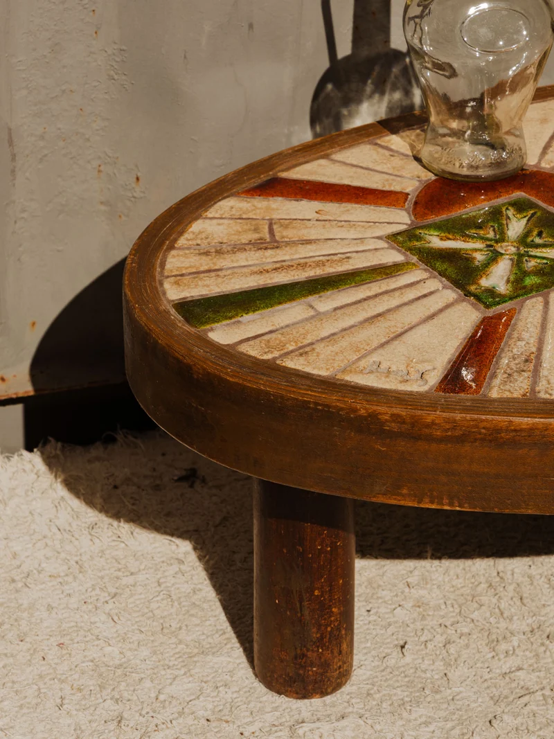 Donna, la table basse en bois et céramique N°1130