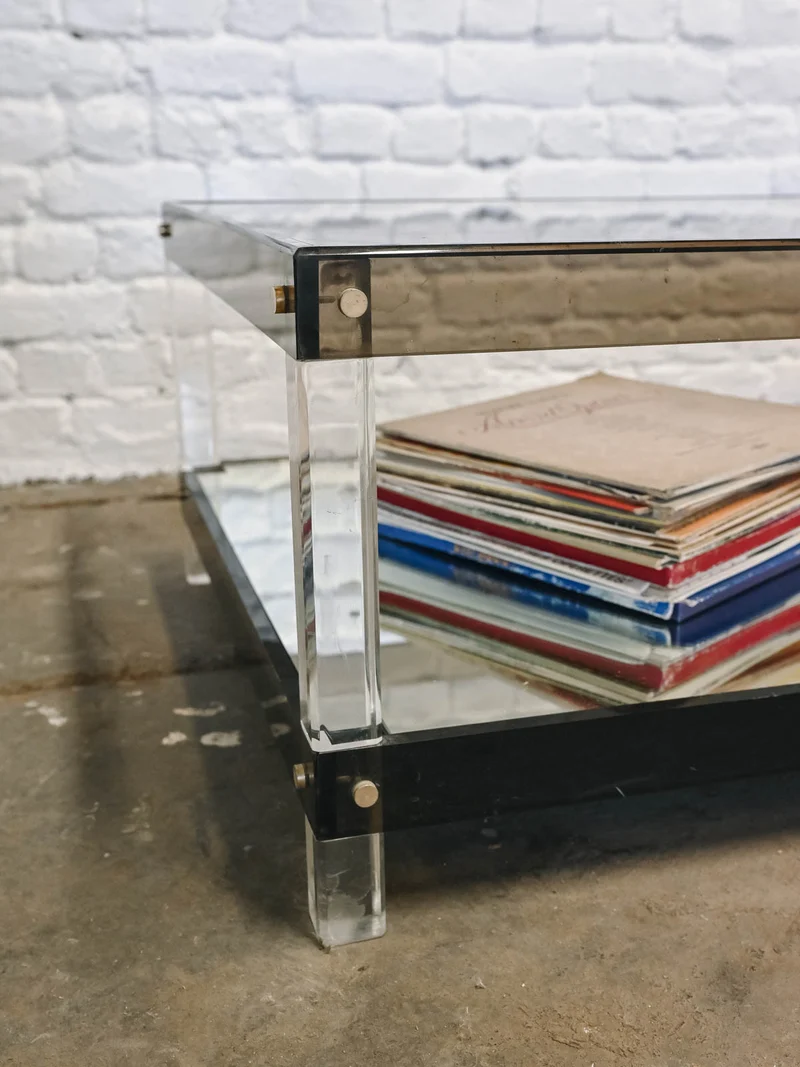 Donna, la table basse en verre et plexi N°1528