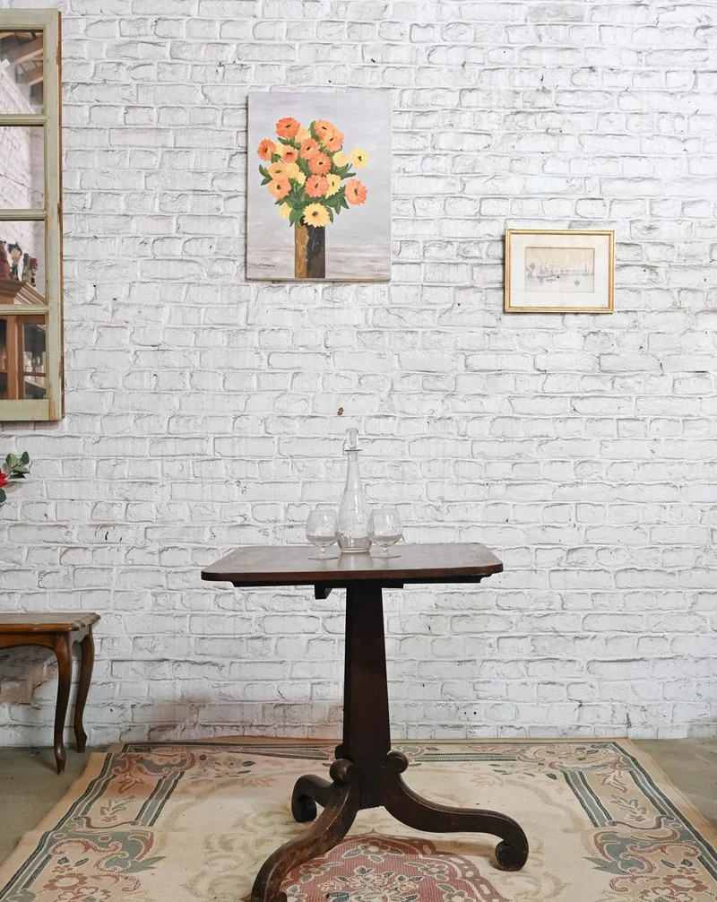 Francine, la table d'appoint pliable N°1524