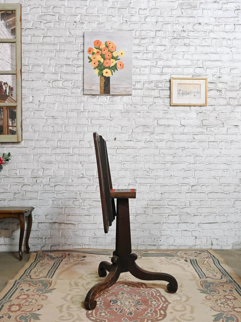 Francine, la table d'appoint pliable N°1524