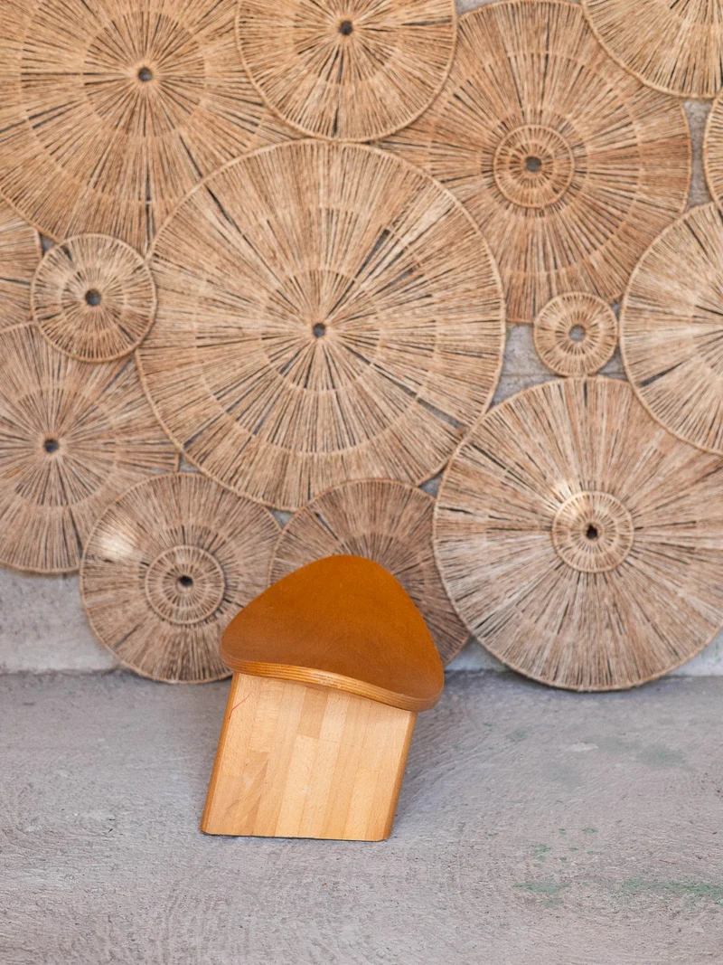 Axel, le tabouret de yoga N°740