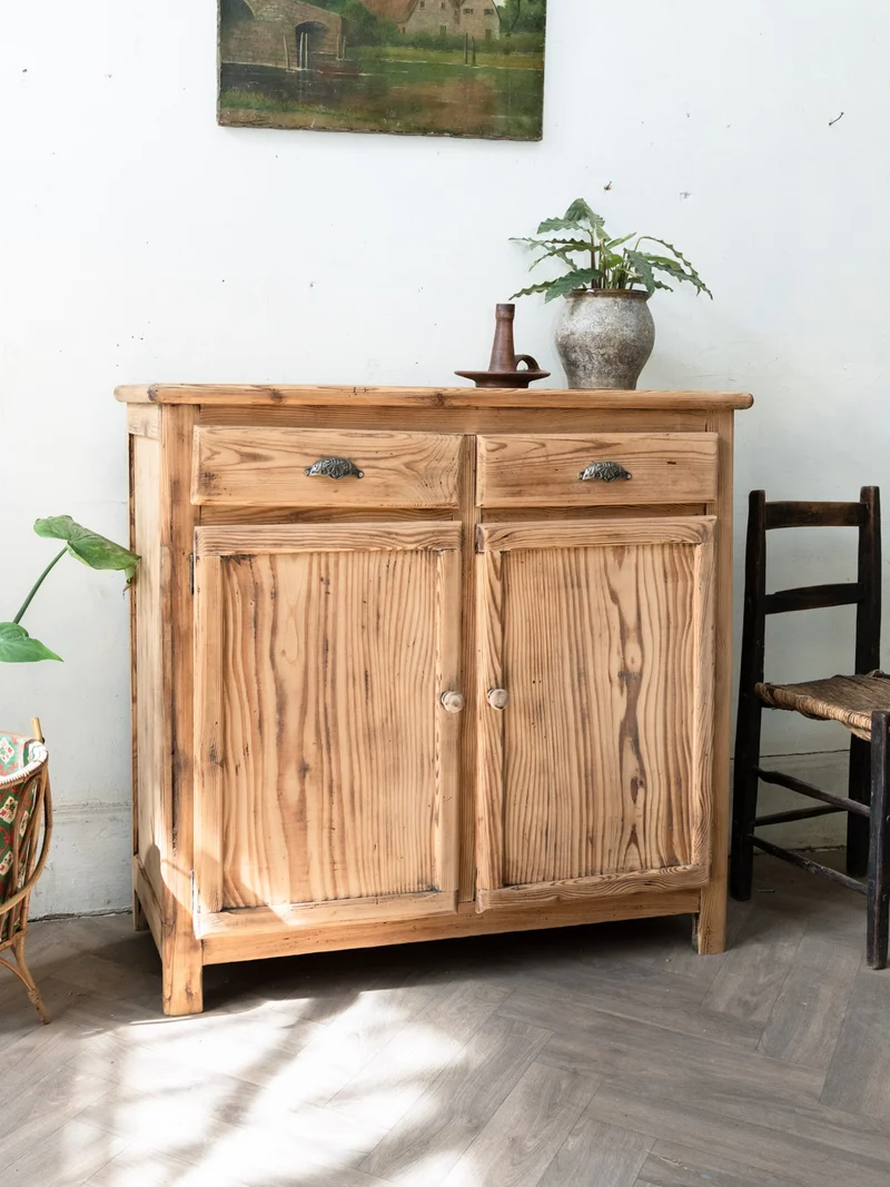 Gilbert, le buffet en bois ancien style campagne N°1806