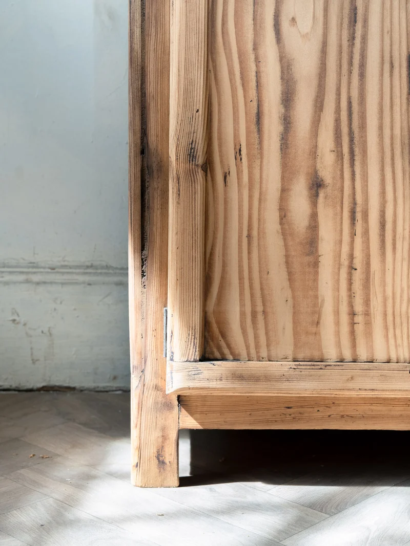Gilbert, le buffet en bois ancien style campagne N°1806