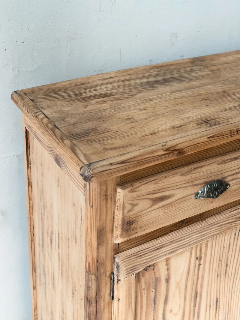Gilbert, le buffet en bois ancien style campagne N°1806