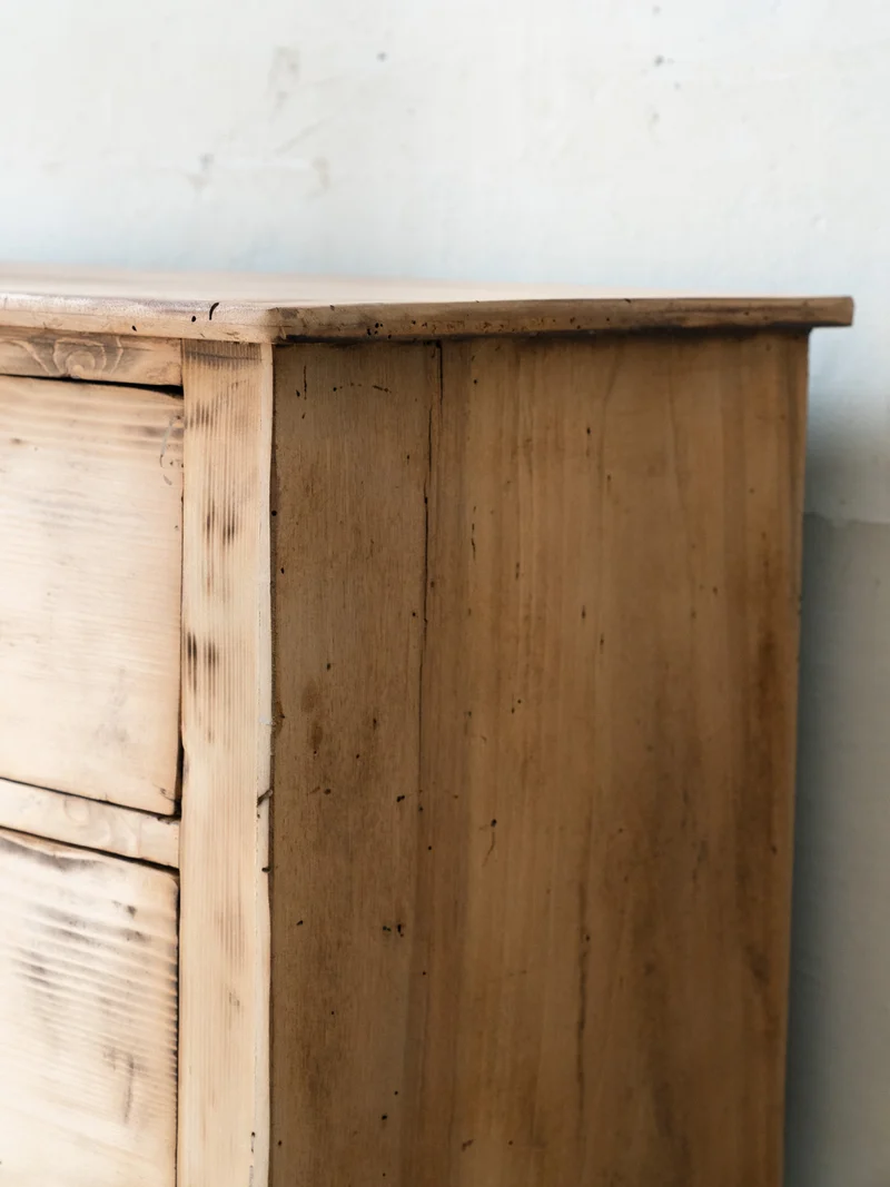 Garance, la commode ancienne en bois N°737