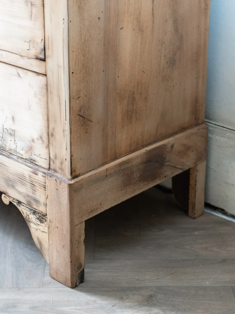 Garance, la commode ancienne en bois N°737