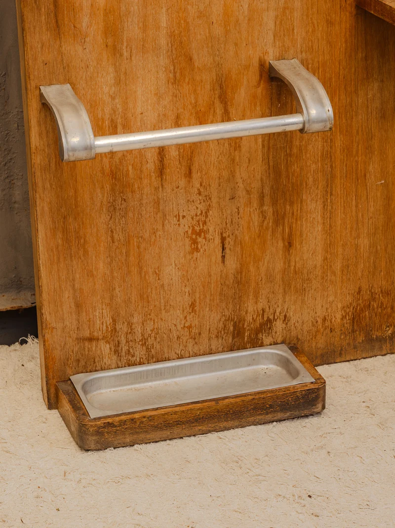 Max, le vestiaire en bois et chromé N°440