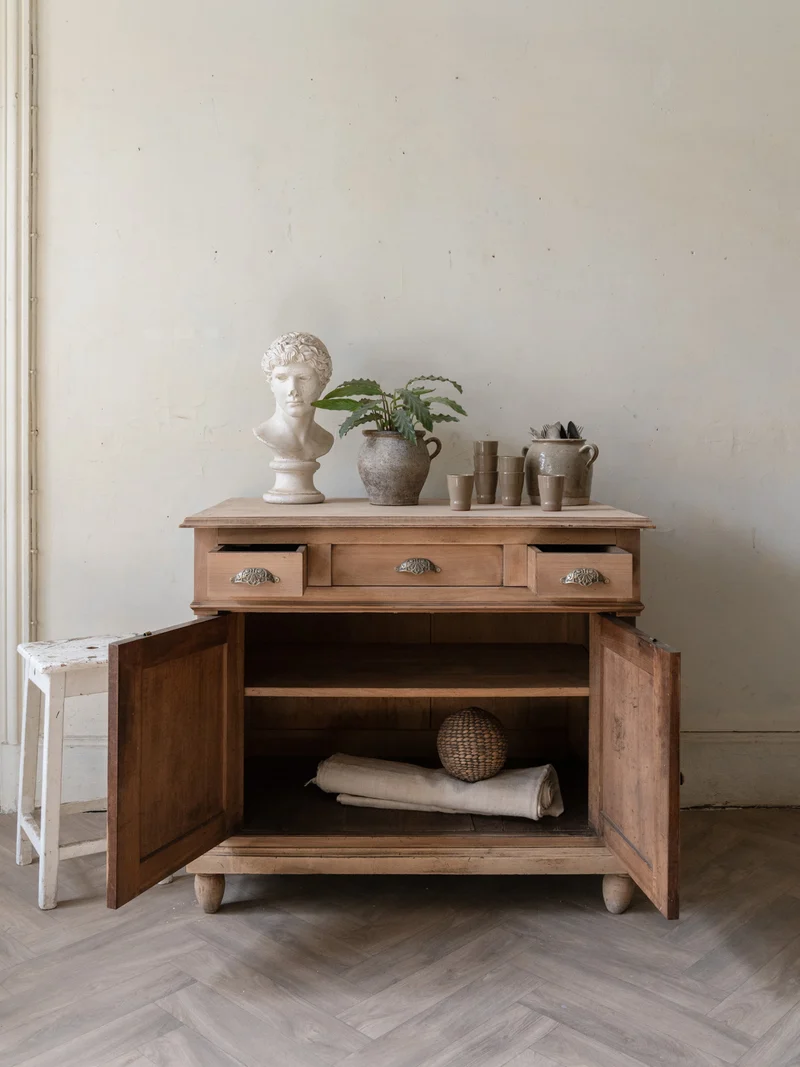 Gilbert, le buffet comptoir en bois massif N°1803