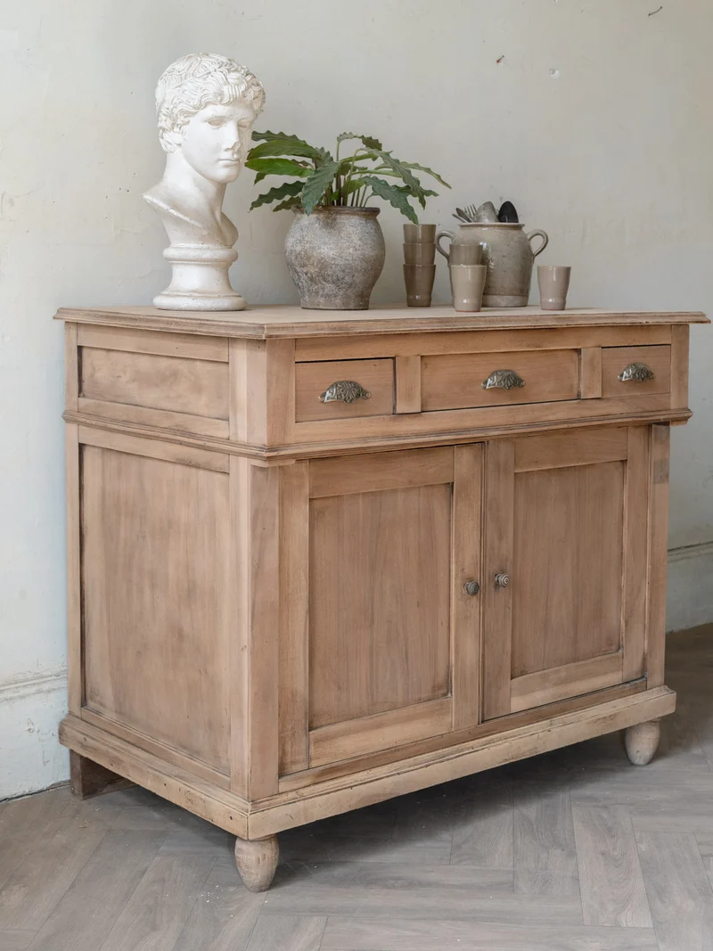 Gilbert, le buffet comptoir en bois massif N°1803