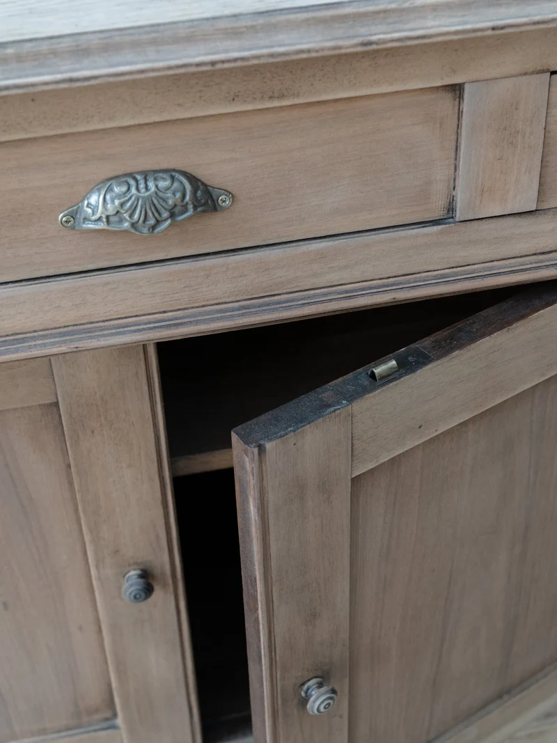 Gilbert, le buffet comptoir en bois massif N°1803