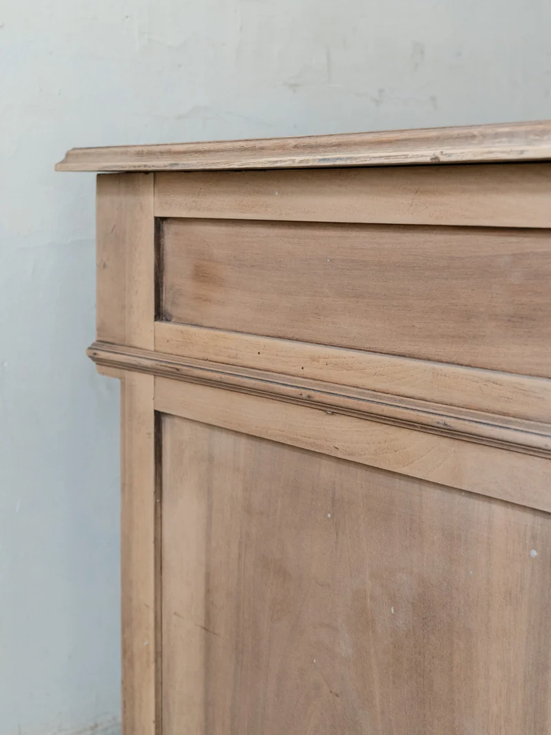 Gilbert, le buffet comptoir en bois massif N°1803
