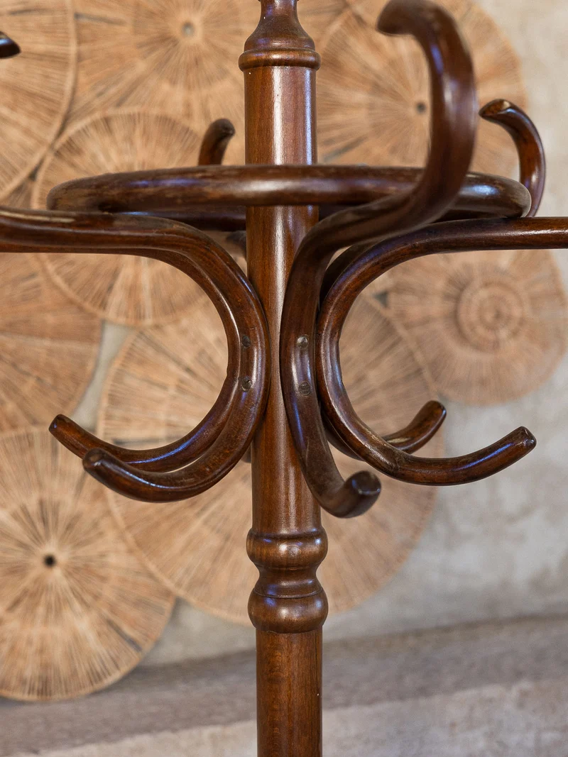 Max, le porte-manteau perroquet N°461